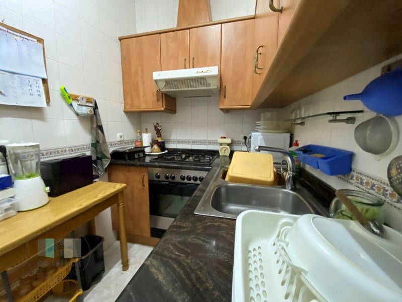 5 bedroom Townhouse for sale in Vila-real with garage - € 240,000 (Ref: 9434706)