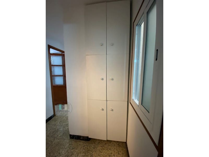 5 bedroom Townhouse for sale in Vila-real with garage - € 240,000 (Ref: 9434706)