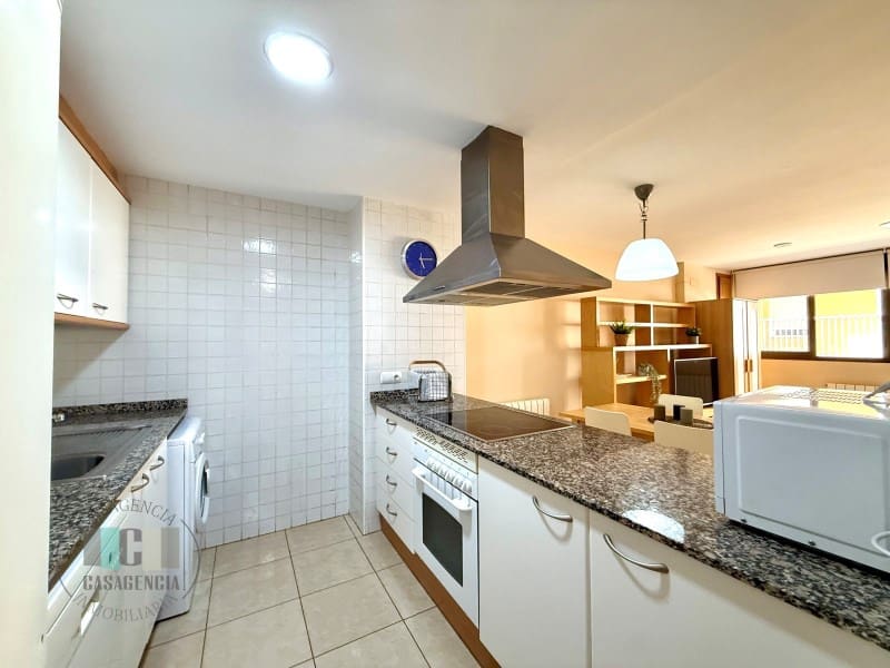 1 sovrum Lägenhet till salu i Castello de la Plana med garage - 149 000 € (Ref: 9434709)