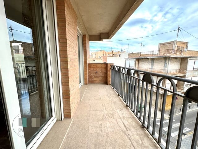 Piso de 5 habitaciones en Almassora / Almazora en venta con garaje - 240.000 € (Ref: 9434711)