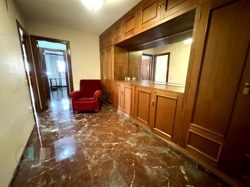 Piso de 5 habitaciones en Almassora / Almazora en venta con garaje - 240.000 € (Ref: 9434711)