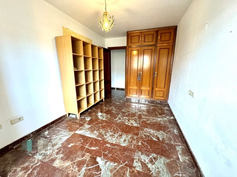 Piso de 5 habitaciones en Almassora / Almazora en venta con garaje - 240.000 € (Ref: 9434711)