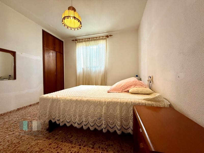 4 quarto Moradia Geminada para venda em Benicassim - 420 000 € (Ref: 9434713)