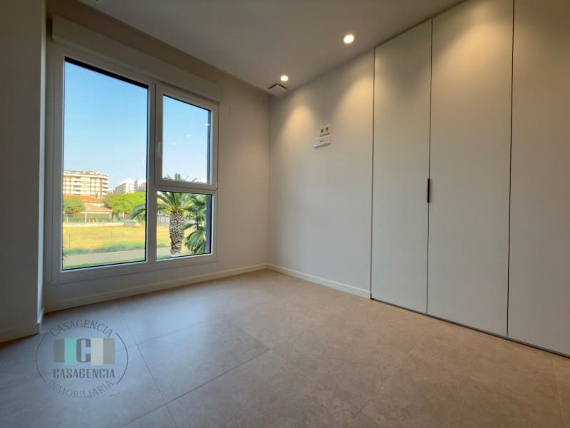 2 sovrum Lägenhet till salu i Castello de la Plana med pool garage - 295 000 € (Ref: 9434714)