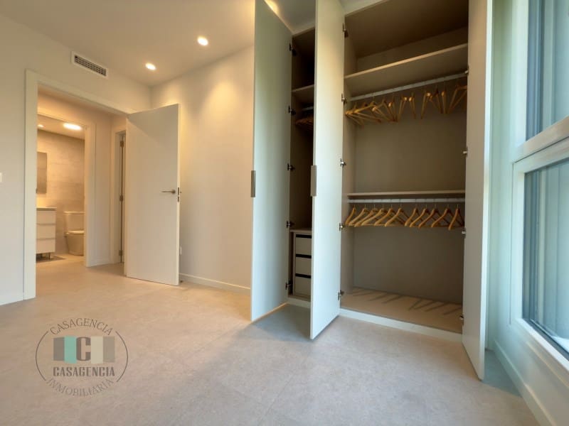 2 sovrum Lägenhet till salu i Castello de la Plana med pool garage - 295 000 € (Ref: 9434714)