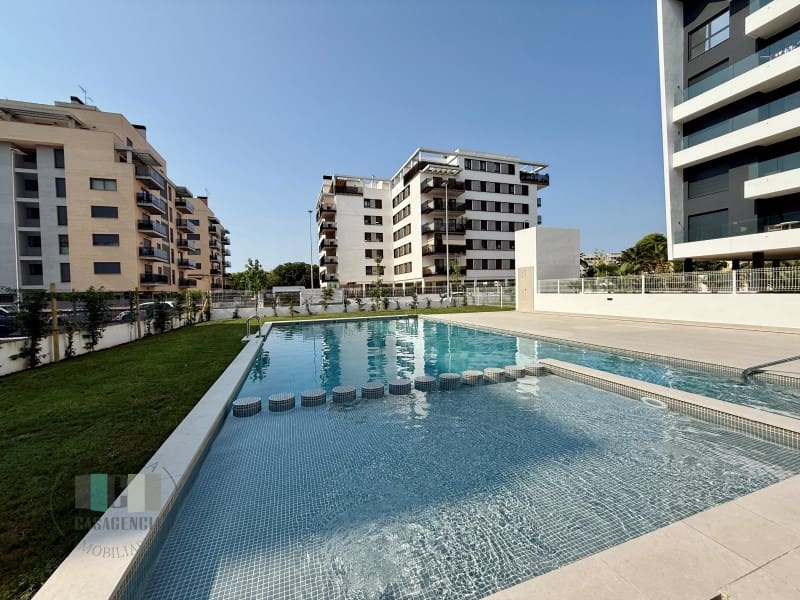 2 sovrum Lägenhet till salu i Castello de la Plana med pool garage - 295 000 € (Ref: 9434714)