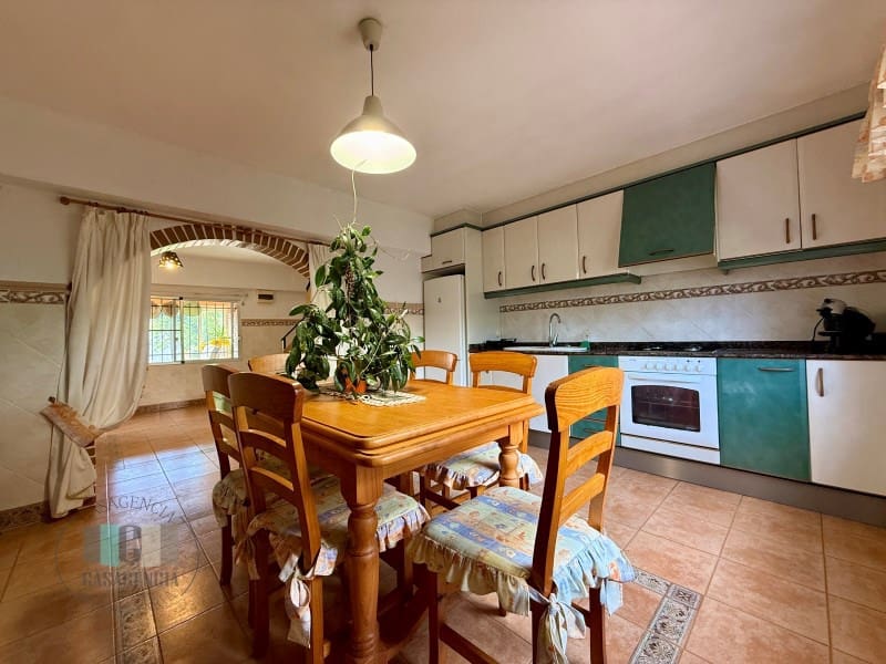 5 Zimmer Doppelhaus zu verkaufen in Benicassim mit Garage - 420.000 € (Ref: 9434715)