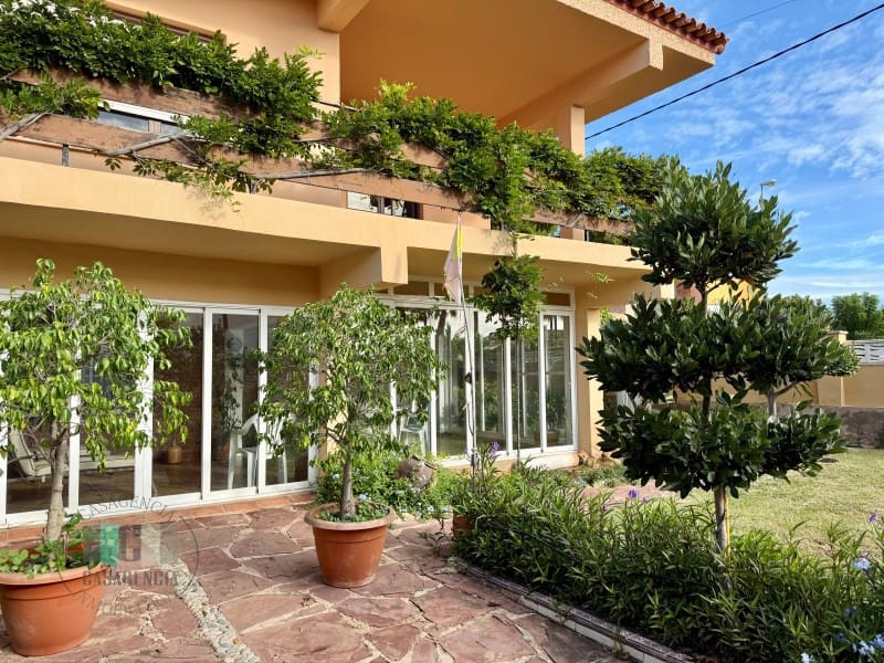 5 Zimmer Doppelhaus zu verkaufen in Benicassim mit Garage - 420.000 € (Ref: 9434715)