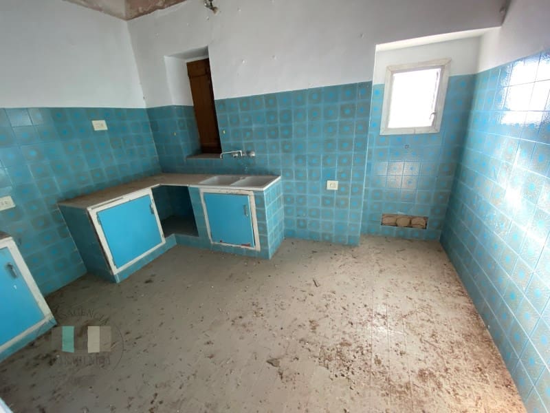 4 bedroom Finca/Country House for sale in Castello de la Plana with garage - € 350,000 (Ref: 9434718)