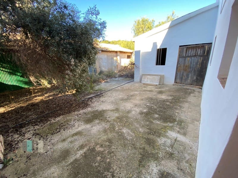 4 bedroom Finca/Country House for sale in Castello de la Plana with garage - € 350,000 (Ref: 9434718)