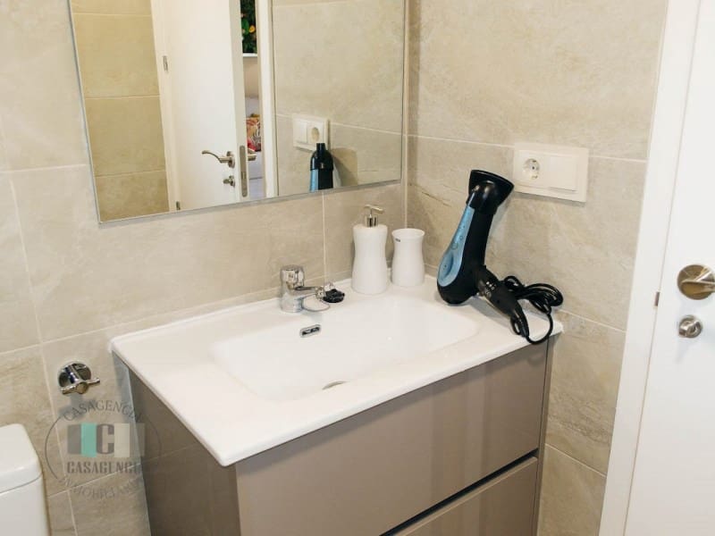 2 bedroom Apartment for sale in Oropesa  with pool garage - € 230,000 (Ref: 9434722)