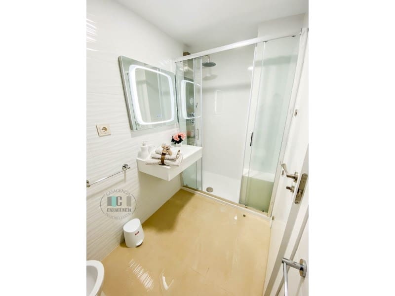 2 bedroom Apartment for sale in Oropesa  with pool garage - € 230,000 (Ref: 9434722)