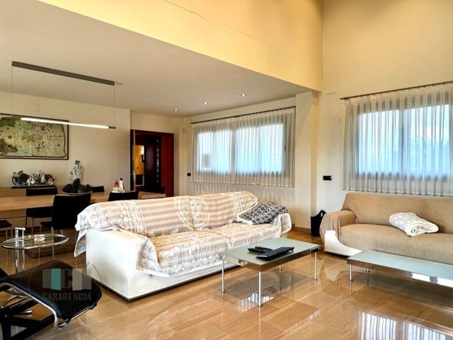 Chalet de 3 habitaciones en Les Alqueries / Alquerías del Niño Perdido en venta con piscina garaje - 625.000 € (Ref: 9434723)