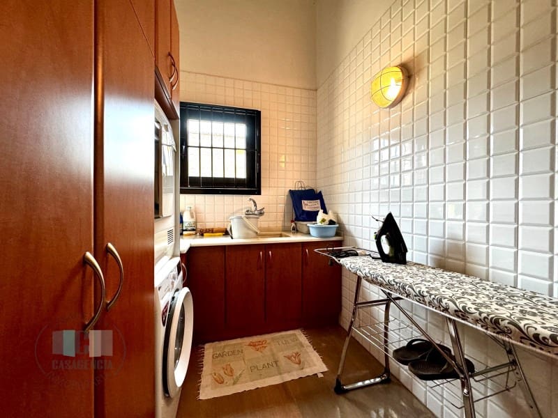 Chalet de 3 habitaciones en Les Alqueries / Alquerías del Niño Perdido en venta con piscina garaje - 625.000 € (Ref: 9434723)