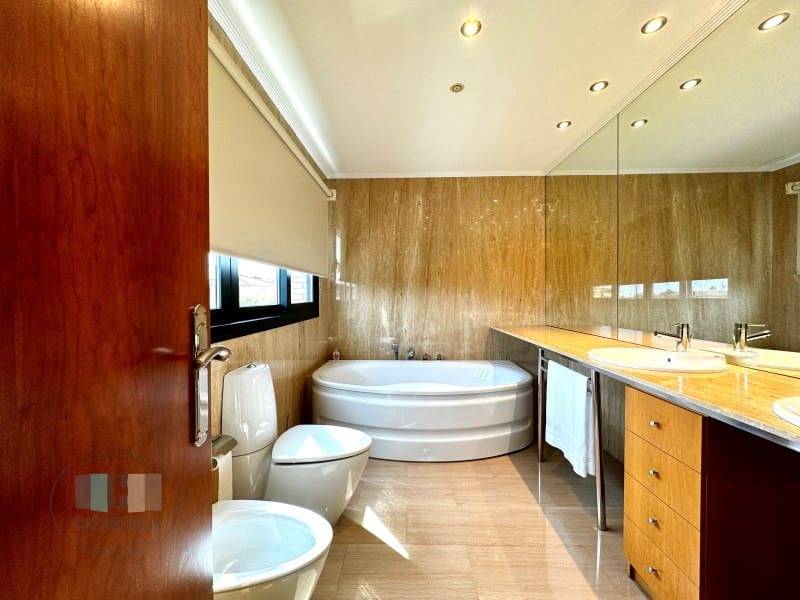 Chalet de 3 habitaciones en Les Alqueries / Alquerías del Niño Perdido en venta con piscina garaje - 625.000 € (Ref: 9434723)