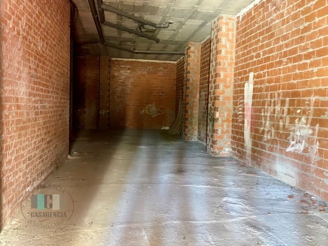 Commercieel te huur in Benicàssim - € 750 (Ref: 9434724)