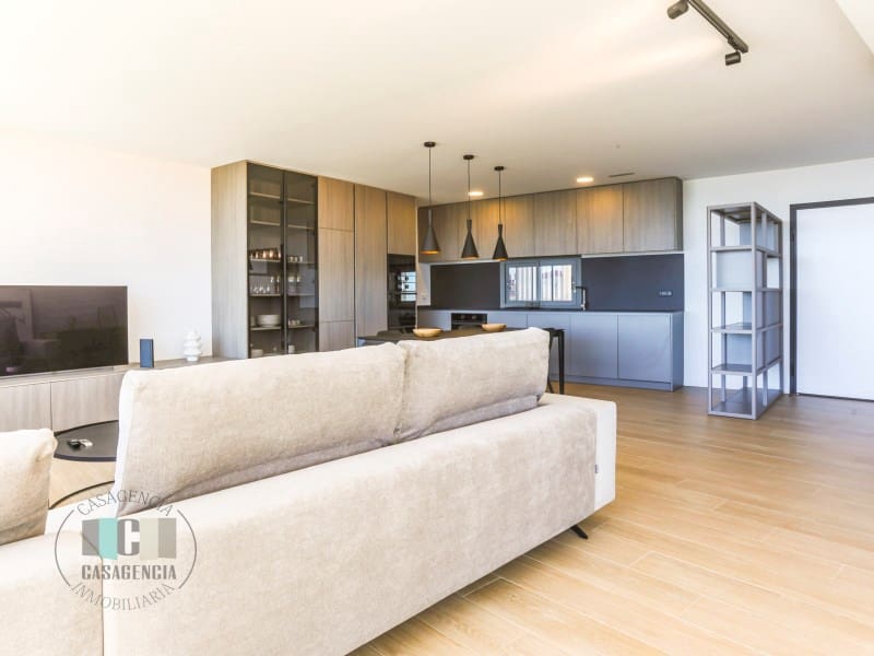 3 soveværelse Penthouse til salg i Oropesa  med garage - € 650.000 (Ref: 9434725)