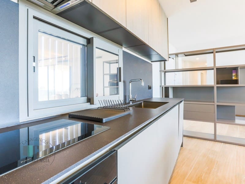 3 soveværelse Penthouse til salg i Oropesa  med garage - € 650.000 (Ref: 9434725)