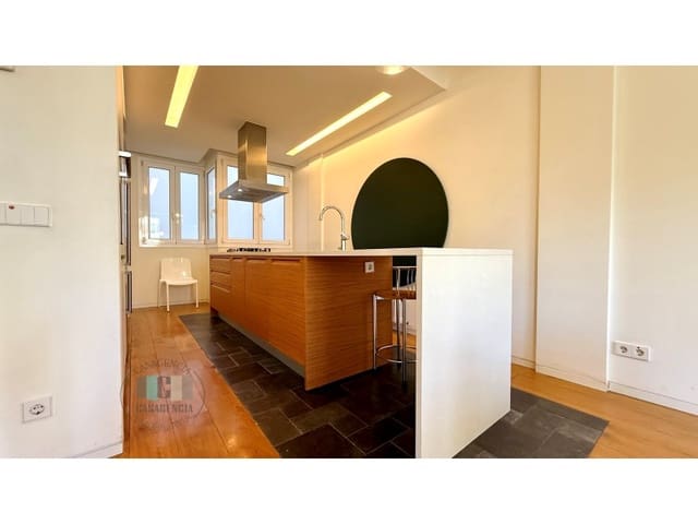 4 chambre Appartement à vendre à Centro, Castelló de la Plana avec garage - 305 000 € (Ref: 9434728)