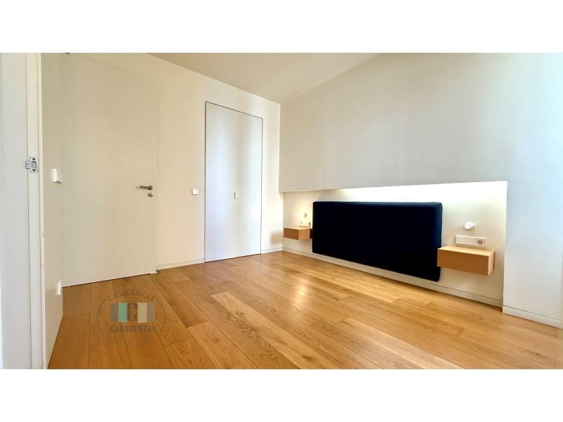 4 chambre Appartement à vendre à Castello de la Plana avec garage - 305 000 € (Ref: 9434728)