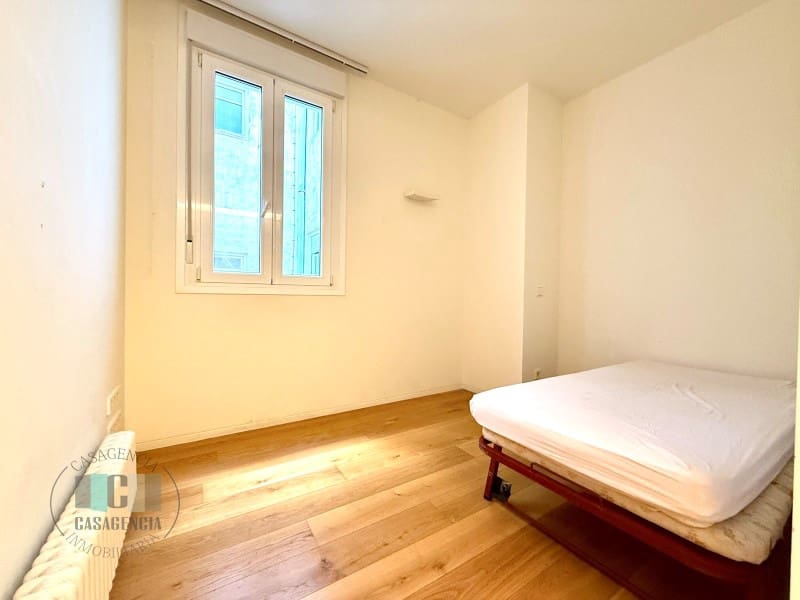 4 chambre Appartement à vendre à Castello de la Plana avec garage - 305 000 € (Ref: 9434728)