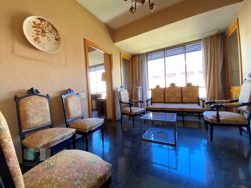 4 sovrum Lägenhet till salu i Castello de la Plana med garage - 385 000 € (Ref: 9434730)