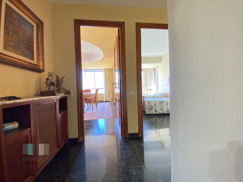 4 sovrum Lägenhet till salu i Castello de la Plana med garage - 385 000 € (Ref: 9434730)