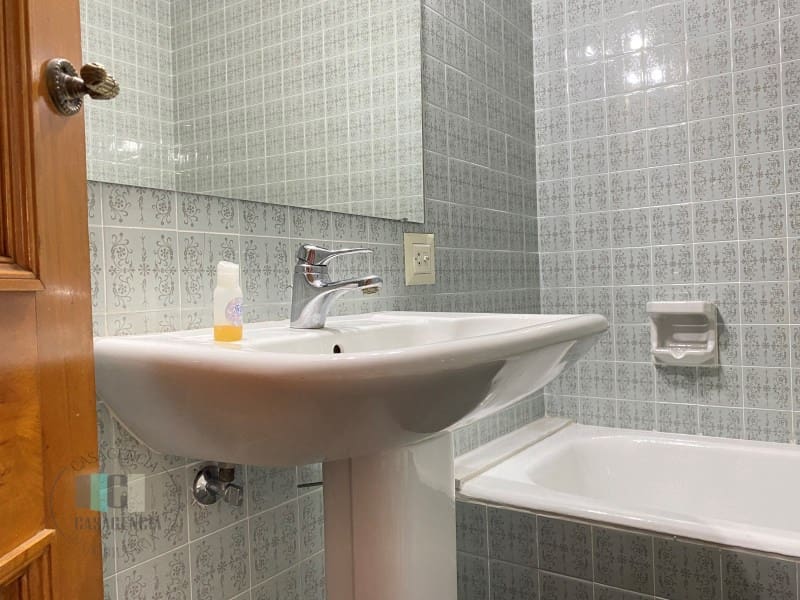 4 sovrum Lägenhet till salu i Castello de la Plana med garage - 385 000 € (Ref: 9434730)