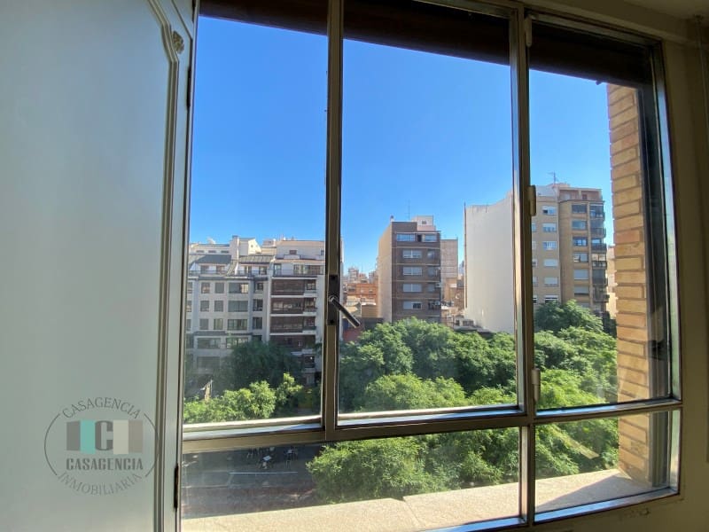 4 sovrum Lägenhet till salu i Castello de la Plana med garage - 385 000 € (Ref: 9434730)