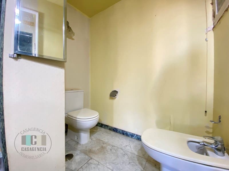 4 sovrum Lägenhet till salu i Castello de la Plana med garage - 385 000 € (Ref: 9434730)