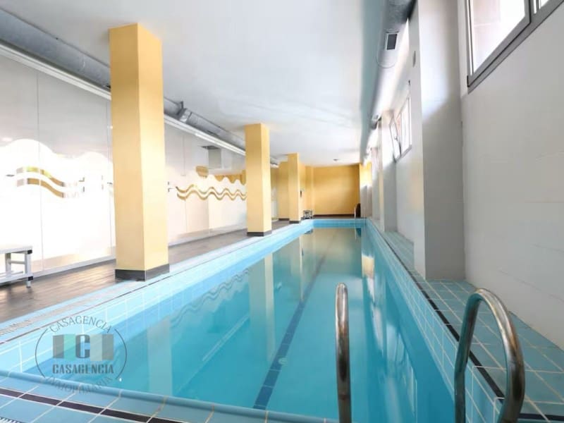 2 chambre Appartement à vendre à Castello de la Plana avec garage - 240 000 € (Ref: 9434732)