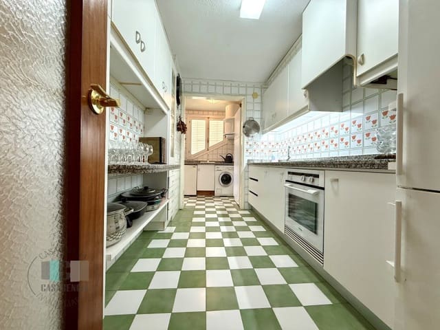 3 sovrum Lägenhet till salu i Benicàssim med pool garage - 380 000 € (Ref: 9449181)