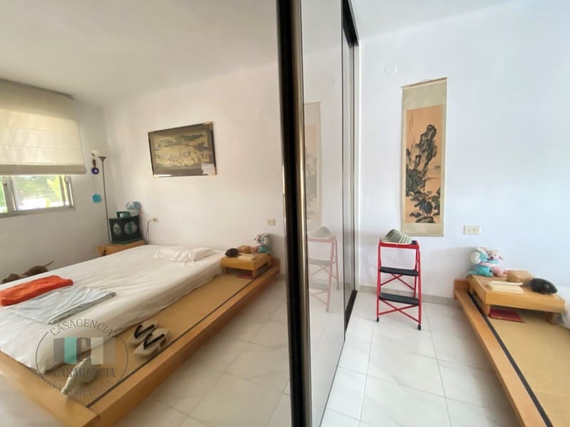 4 slaapkamer Flat te koop in Castello de la Plana met garage - € 270.000 (Ref: 9452127)