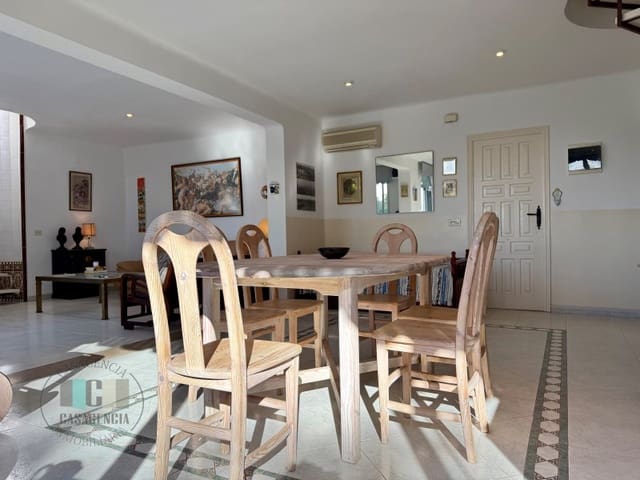 4 slaapkamer Flat te koop in El Grau de Castelló, Castelló de la Plana met garage - € 270.000 (Ref: 9452127)