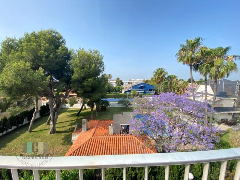 4 slaapkamer Flat te koop in Castello de la Plana met garage - € 270.000 (Ref: 9452127)