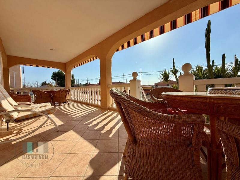 Chalet de 5 habitaciones en Almassora / Almazora en venta con piscina garaje - 331.500 € (Ref: 9453262)