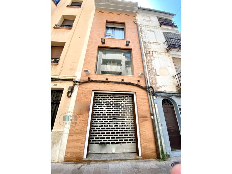 Commercial for rent in Castello de la Plana - € 1,500 (Ref: 9462086)