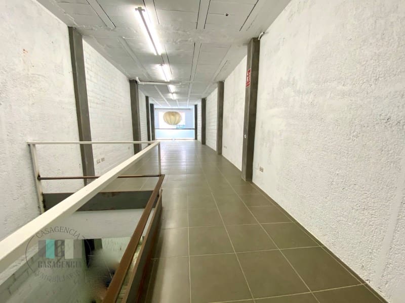 Commercial for rent in Castello de la Plana - € 1,500 (Ref: 9462086)