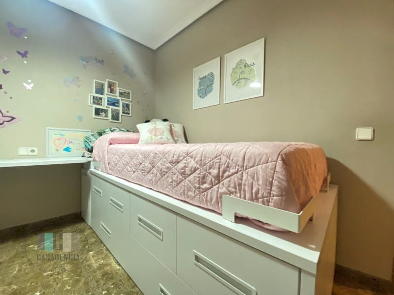 3 makuuhuone Asunto myytävänä paikassa Castello de la Plana - 246 000 € (Ref: 9473151)