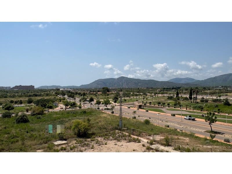 2 slaapkamer Appartement te huur in Cabanes met garage - € 600 (Ref: 9491449)