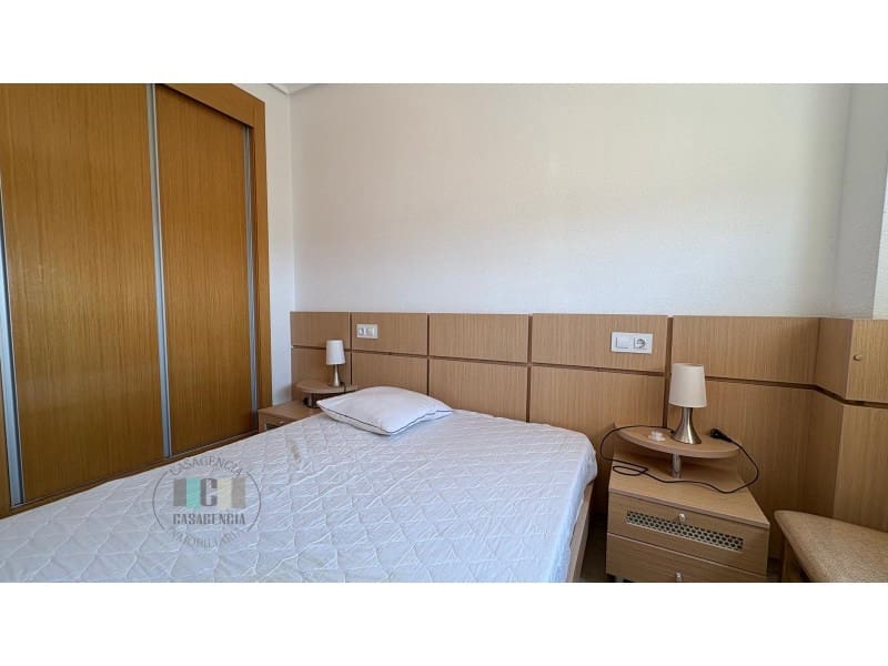 2 slaapkamer Appartement te huur in Cabanes met garage - € 600 (Ref: 9491449)