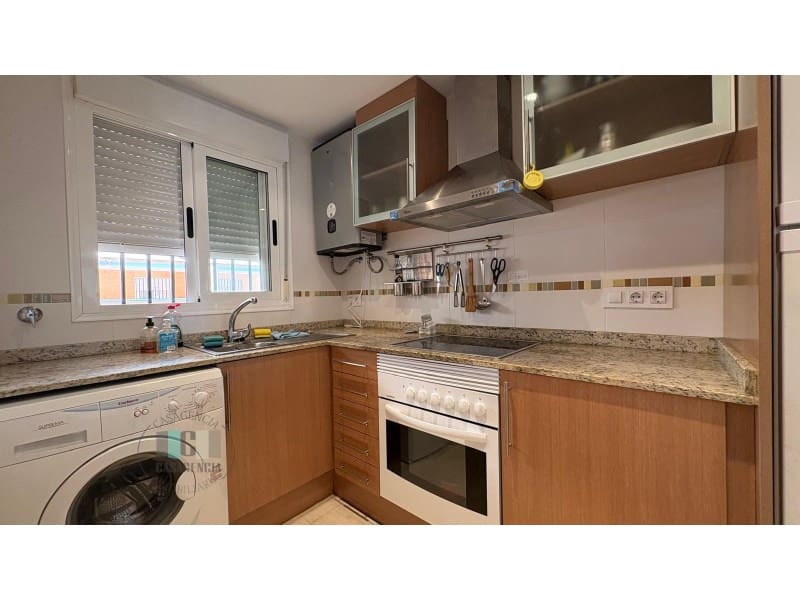 2 slaapkamer Appartement te huur in Cabanes met garage - € 600 (Ref: 9491449)