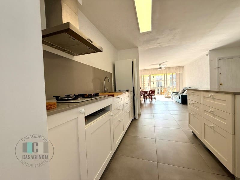3 bedroom Apartment for rent in Benicassim with garage - € 875 (Ref: 9494620)