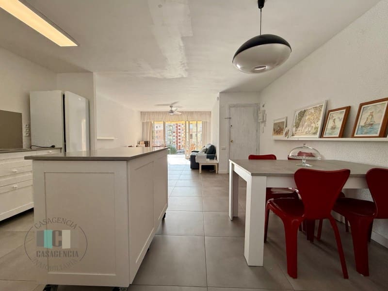 3 bedroom Apartment for rent in Benicassim with garage - € 875 (Ref: 9494620)