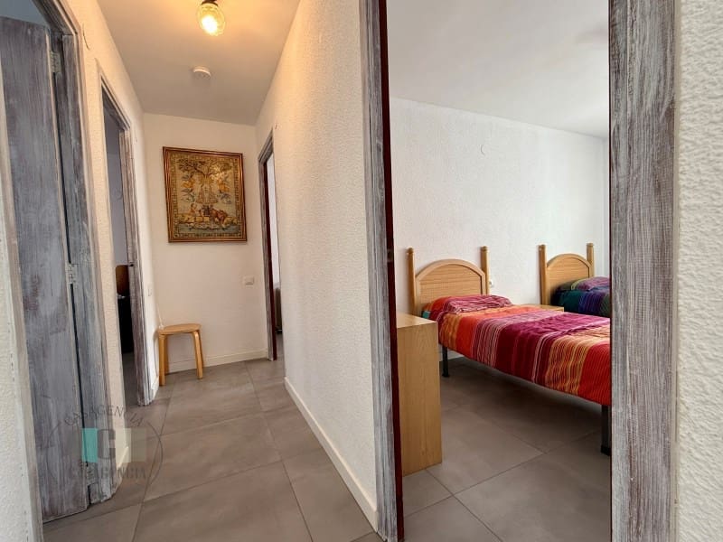 3 bedroom Apartment for rent in Benicassim with garage - € 875 (Ref: 9494620)