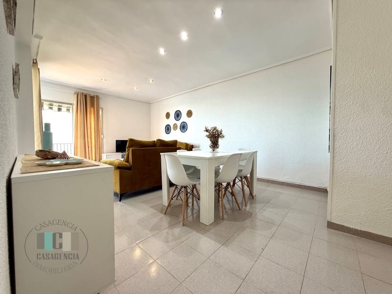 3 bedroom Apartment for rent in Benicassim - € 850 (Ref: 9502368)
