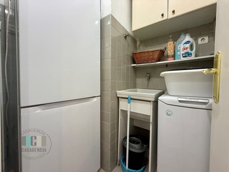 3 bedroom Apartment for rent in Benicassim - € 850 (Ref: 9502368)