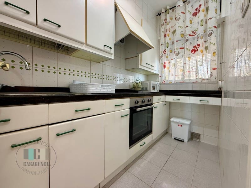 3 bedroom Apartment for rent in Benicassim - € 850 (Ref: 9502368)