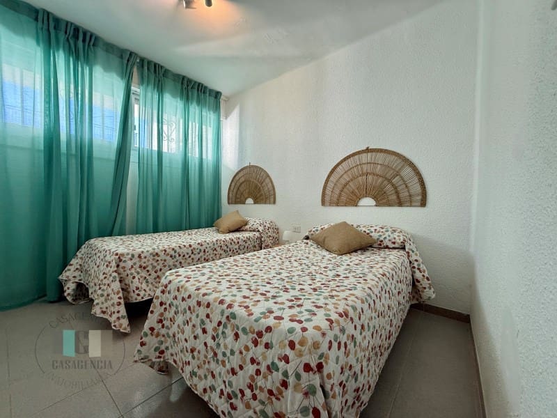 3 bedroom Apartment for rent in Benicassim - € 850 (Ref: 9502368)