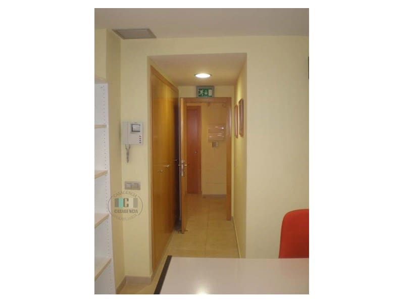 Office for rent in Castello de la Plana - € 180 (Ref: 9502674)